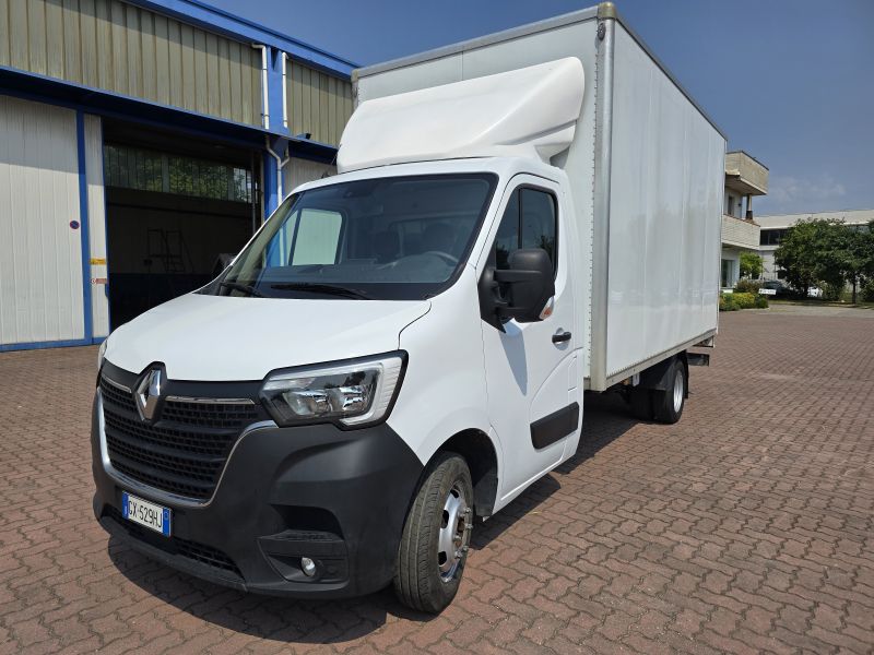 Renault Master gemellato con sponda